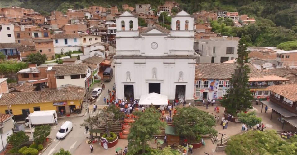 FERIA DE RAZAS, MITOS Y LEYENDAS