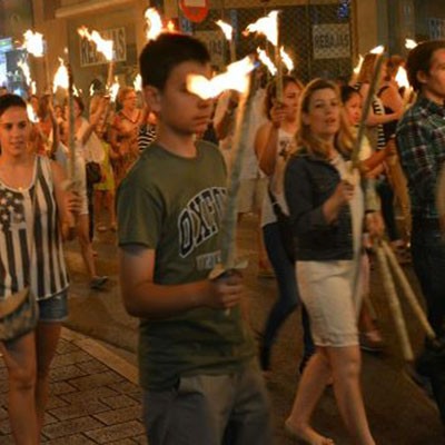 DESFILE DE ANTORCHAS