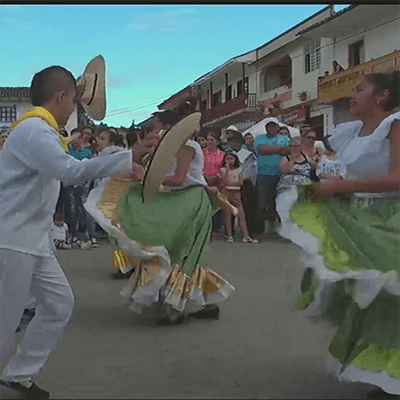 FIESTA DE LA NEBLINA Y LA CULTURA