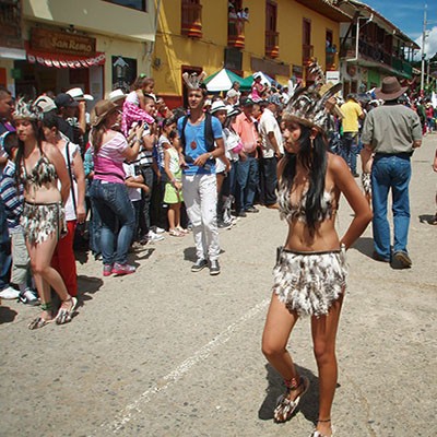 TRADICIONALES FIESTAS DEL CACIQUE TONE