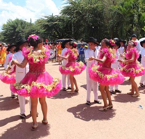 FESTIVAL INTERNACIONAL YURUPARÍ DEL ORO